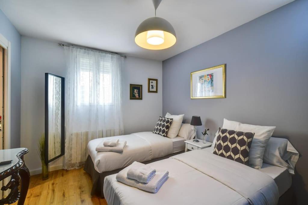 Big Stylish And Modern Apartment In Madrid Centre Eksteriør bilde