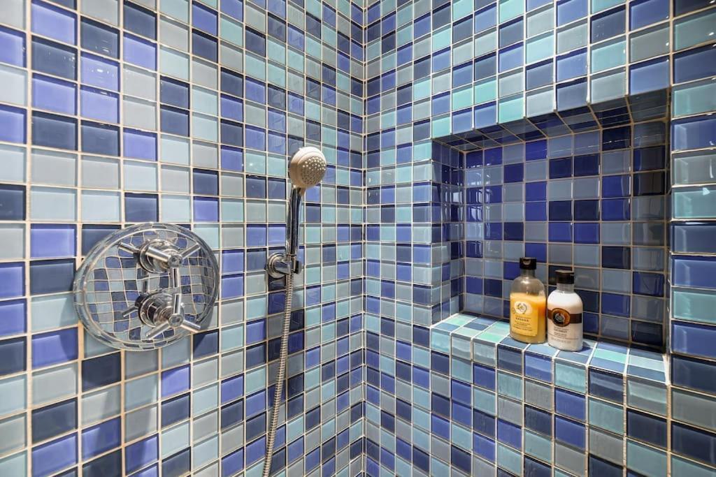 Big Stylish And Modern Apartment In Madrid Centre Eksteriør bilde