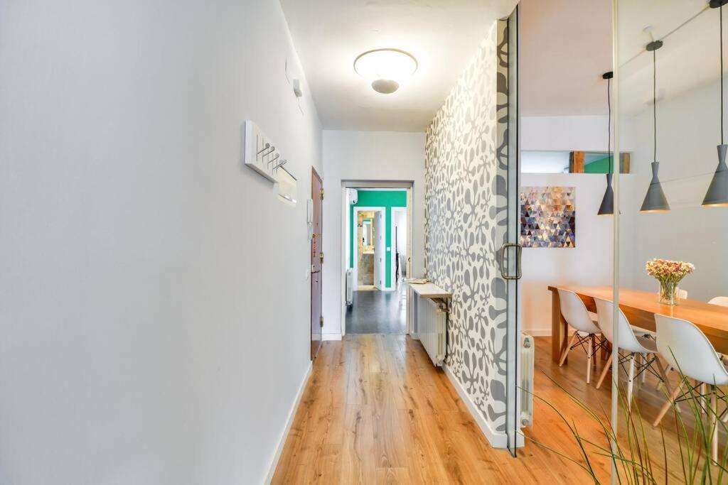 Big Stylish And Modern Apartment In Madrid Centre Eksteriør bilde