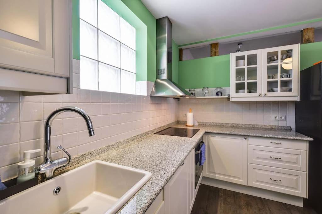 Big Stylish And Modern Apartment In Madrid Centre Eksteriør bilde